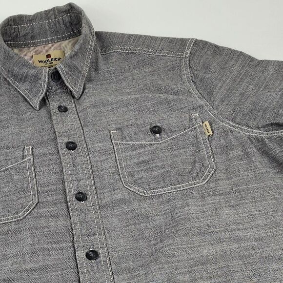 Woolrich Other - Woolrich Mens M Gray Chambray Work Shirt Short Sleeve Dual Pocket 100% Cotton